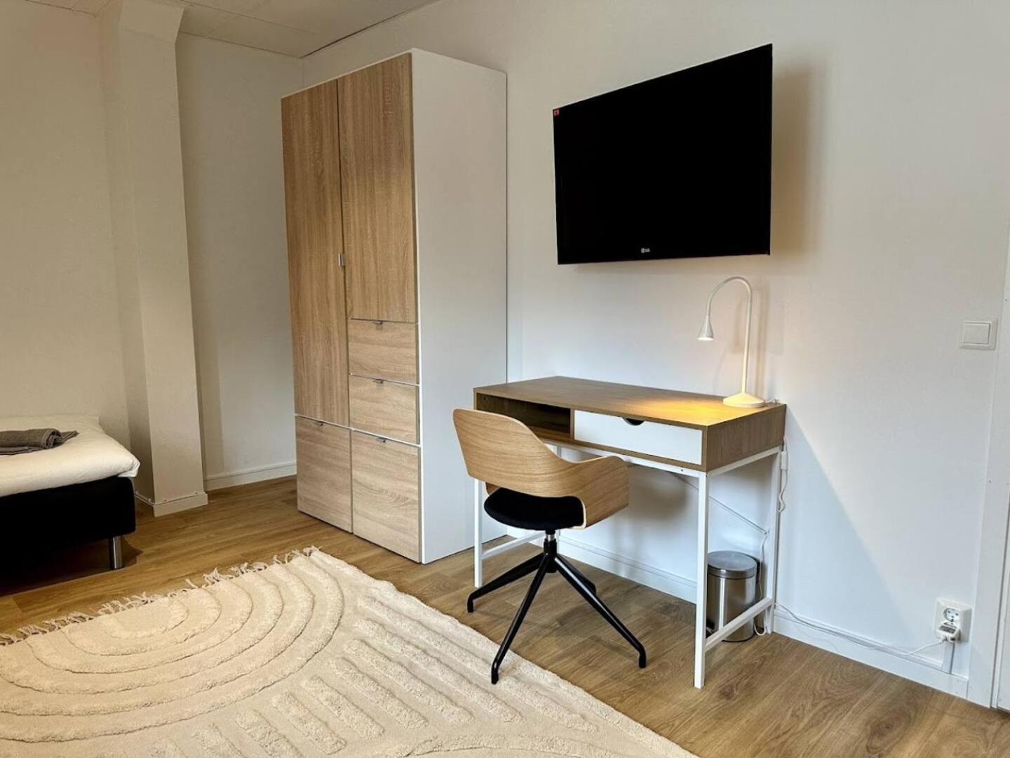 Attic Hostel بوراس المظهر الخارجي الصورة
