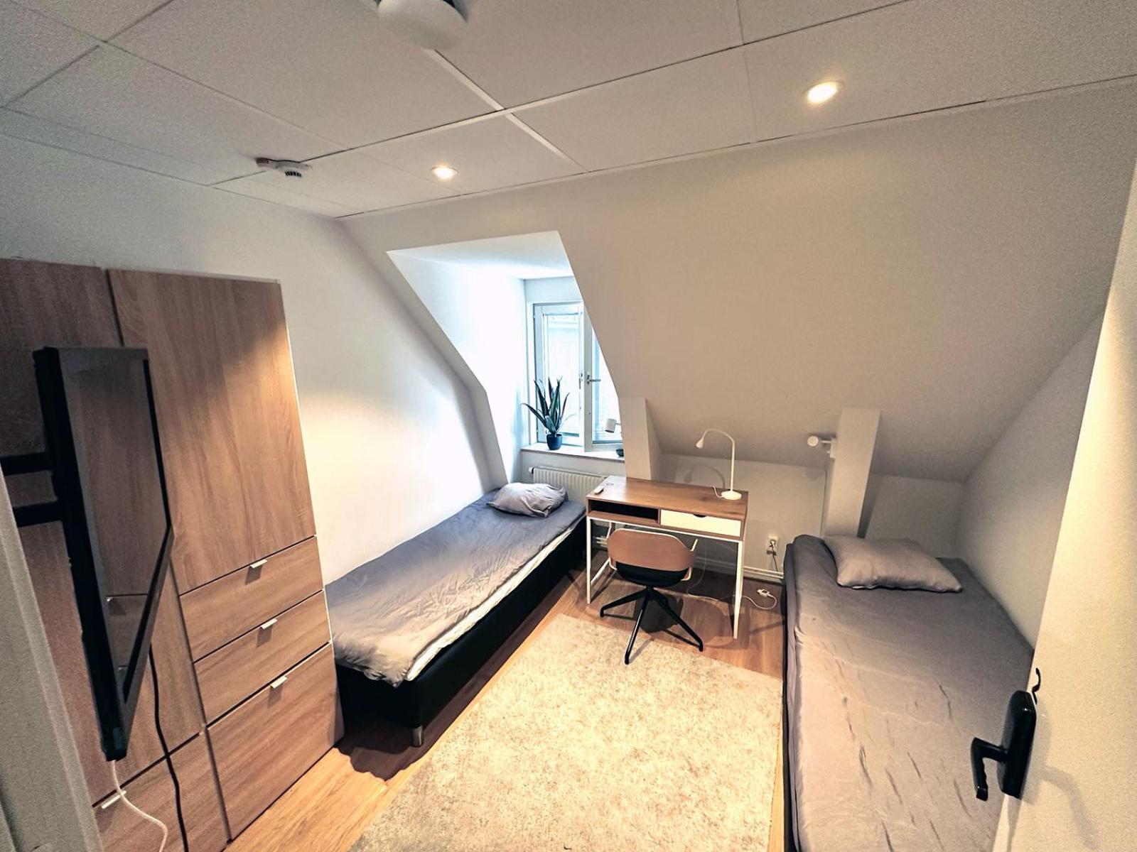 Attic Hostel بوراس المظهر الخارجي الصورة